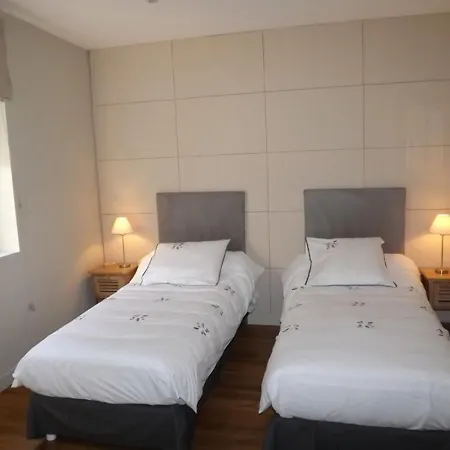 Maison Moderne Avec Piscine Privee Et Acces Lac, Draps Et Linge Fournis, Internet Inclus - Fr-1-742-245 *